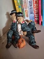Laurel & Hardy beeldje - Uitrustend, Verzamelen, Beelden en Beeldjes, Ophalen of Verzenden
