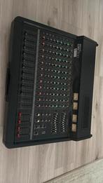 Yamaha EMX 300 defect voor onderdelen of reparatie, Muziek en Instrumenten, Mengpanelen, Ophalen, Gebruikt, 10 tot 20 kanalen