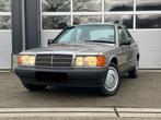 Mercedes-Benz 190 2.6 automaat 1987 141.000 km., Auto's, Oldtimers, Bruin, 160 pk, 2598 cc, Particulier