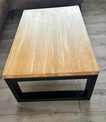 Eiken Salontafel beschikbaar voor biedingen