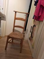 Houten Bid Stoel met Riet Zitting, Huis en Inrichting, Stoelen, Riet of Rotan, Gebruikt, Bruin, Ophalen of Verzenden