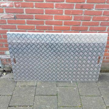 Laadbrug. Aluminium 1200 kg. Drempelhulp.