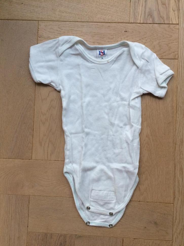 rompertje met korte mouw maat 86, Kinderen en Baby's, Babykleding | Maat 86, Gebruikt, Jongetje of Meisje, Nacht- of Onderkleding