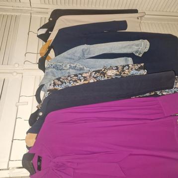 Rinascimento kledingpakket beschikbaar voor biedingen
