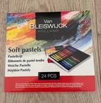 Van Bleiswijck Soft Pastels - 24 stuks, Hobby en Vrije tijd, Schilderen, Ophalen of Verzenden, Gebruikt, Overige typen