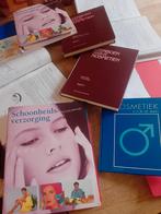 Studieboeken schoonheidsspecialiste, Ophalen of Verzenden