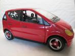 mercedes benz a classe, Hobby en Vrije tijd, Modelauto's | 1:18, Ophalen of Verzenden, Zo goed als nieuw, Auto, Maisto