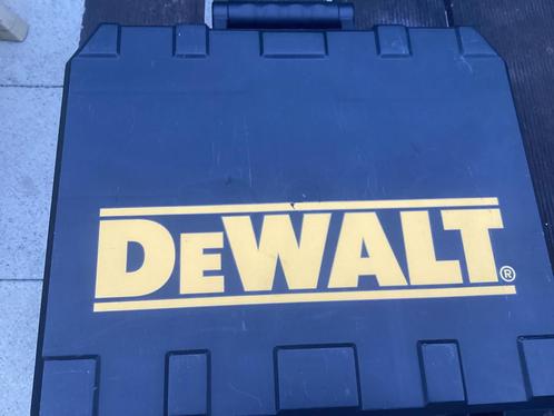 Dewalt boormachine in doos. Als nieuw., Doe-het-zelf en Verbouw, Gereedschap | Boormachines, Zo goed als nieuw, Boormachine, 600 watt of meer