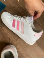 Adidas sneakers 39 maat, Kleding | Dames, Schoenen, Ophalen, Adidas, Wit, Sneakers of Gympen