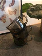 💝 Vintage retro set ARCOROC kopjes bruin rookglas, Huis en Inrichting, Keuken | Servies, Ophalen of Verzenden, Effen, Kop(pen) en/of Schotel(s)