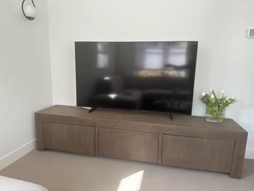Bruine TV- meubel Eikenhout (stevig kwaliteit 100% hout!)
