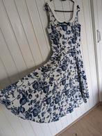 Vintage jurk maat M Collectif vintage, Kleding | Dames, Jurken, Ophalen of Verzenden, Zo goed als nieuw, Onder de knie
