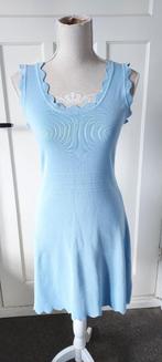 Schattig lichtblauw jurkje, by CLARA Paris     maat S/M, Maat 38/40 (M), Zo goed als nieuw, Clara Paris, Boven de knie