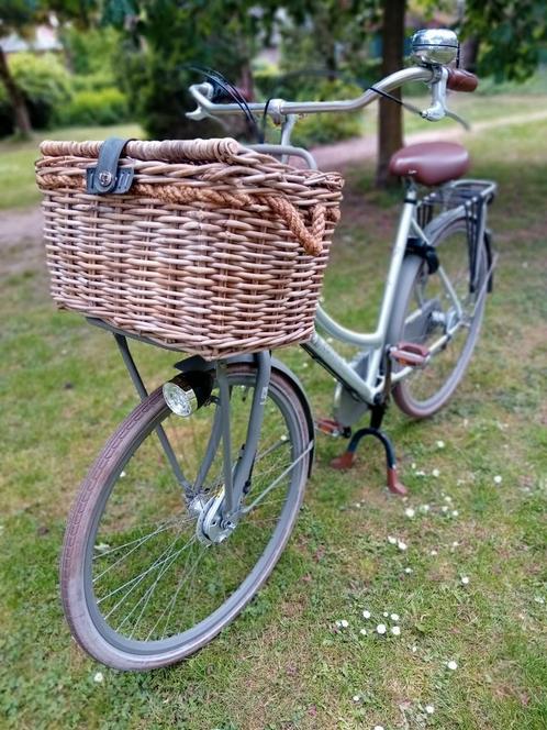 CORTINA U4 DAMESFIETS, Fietsen en Brommers, Fietsen | Dames | Damesfietsen, Zo goed als nieuw, Overige merken, Versnellingen, 56 cm of meer