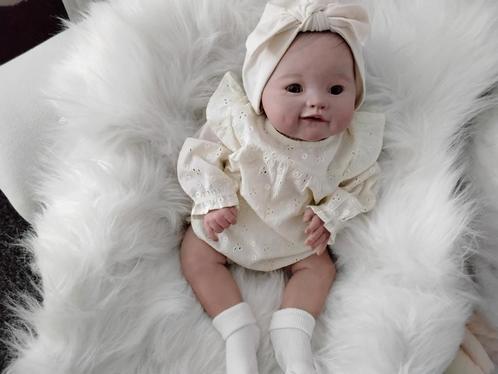 Reborn baby Monika 52 cm., Verzamelen, Poppen, Zo goed als nieuw, Babypop, Levensecht of Reborn, Ophalen of Verzenden