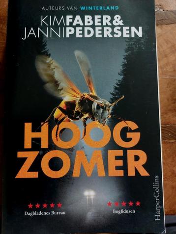 Kim Faber & Janni Pederen Hoogzomer beschikbaar voor biedingen