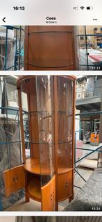 Prachtige glaskast Giorgetti, Met plank(en), Zo goed als nieuw, Vinted, Kersenhout