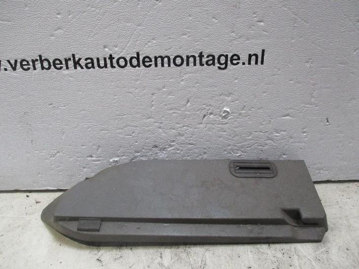 Hoedenplanksteun links Ford Fiesta 2 1989 84fbb46803dcw, Auto-onderdelen, Interieur en Bekleding, Ford, Gebruikt