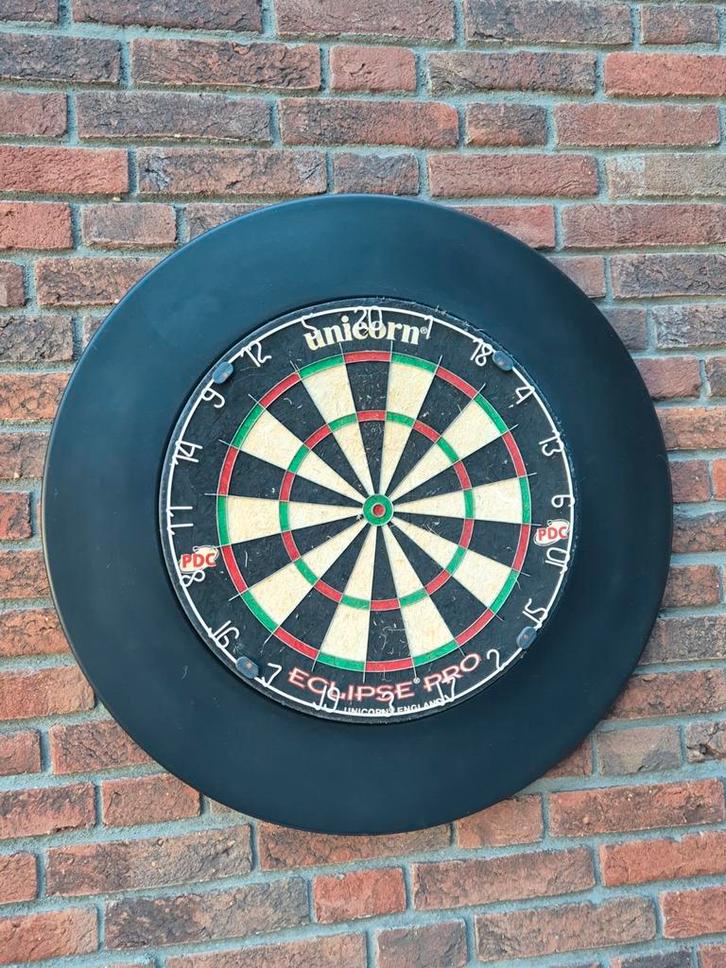 Unicorn Eclipse Pro 2 Dartbord zonder surround, Sport en Fitness, Darts, Gebruikt, Dartbord, Ophalen of Verzenden