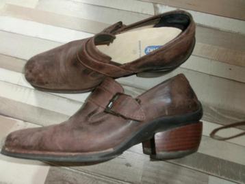 Wolky erg leuke schoenen met hakje maat 39. beschikbaar voor biedingen