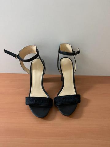 Tommy Hilfiger Sandalen High Heel met echte bont