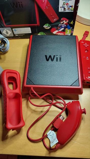 Wii Mini Rood + Mario Kart - Compleet in Doos! beschikbaar voor biedingen