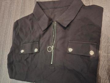 2x T-shirt zwart maat 42  beschikbaar voor biedingen