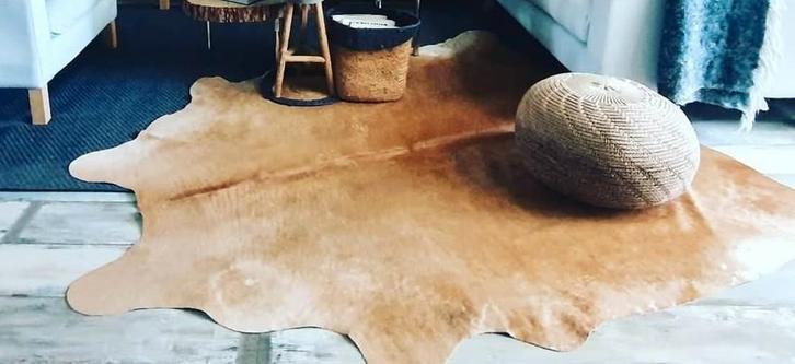 Koeienhuid - Camel kleur, Huis en Inrichting, Stoffering | Tapijten en Kleden, Zo goed als nieuw, 150 tot 200 cm, 200 cm of meer