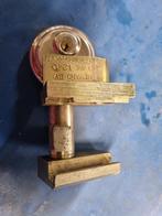 Aanhanger disselslot, Ophalen, Zo goed als nieuw