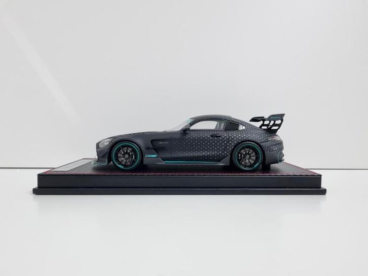 Vip Models
Mercedes-Benz AMG GT Black Series Nr. 66/66 1:18, Hobby en Vrije tijd, Modelauto's | 1:18, Zo goed als nieuw, Auto
