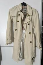Burberry trenchcoat maat s, Kleding | Dames, Ophalen, Zo goed als nieuw, Beige