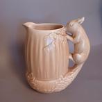 keramiek schenkkan model eekhoorn Sylvac Engeland 1950, Antiek en Kunst, Ophalen of Verzenden