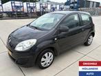 Renault Twingo 1.2 Airco 4 Nieuwe Banden van Opa uit 1943!, Voorwielaandrijving, Twingo, Gebruikt, Huisgarantie