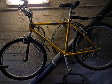 Nette heren mountainbike beschikbaar voor biedingen