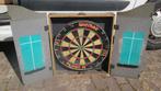 Prima Dartbord in stevige houten Kast - MPS, Sport en Fitness, Darts, Ophalen of Verzenden, Zo goed als nieuw, Dartbord