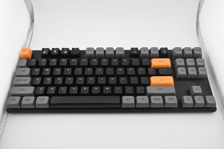 Hyper X Alloy Orgins Red Switch Custom Keycaps, Computers en Software, Toetsenborden, Zo goed als nieuw, Qwerty, Bedraad, Gaming toetsenbord