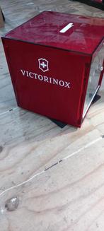 Victorinox verkoop vitrinekast draaibaar, Verzamelen, Overige Verzamelen, Ophalen of Verzenden, Zo goed als nieuw
