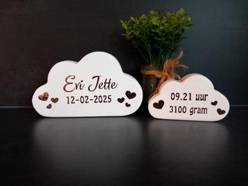 Geboorte Wolkjes met Naam en Datum beschikbaar voor biedingen