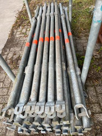 Layher verlengde hulpkortelingen  beschikbaar voor biedingen