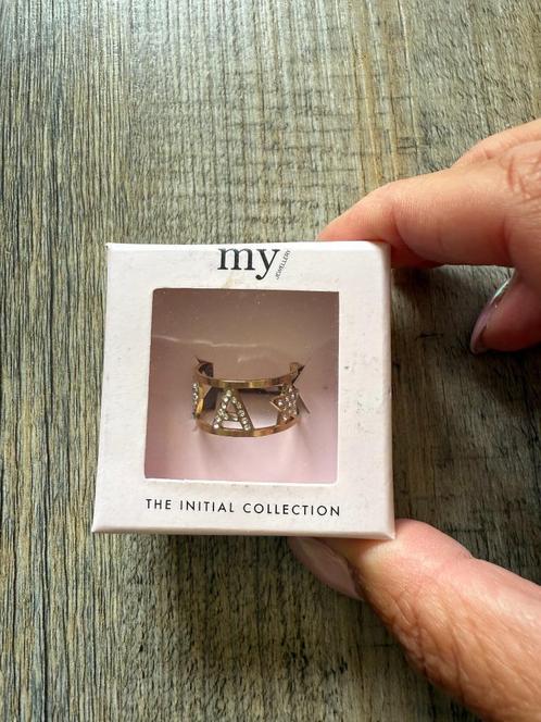 Super gave ring van My Jewellery, letter A, NIEUW!, Sieraden, Tassen en Uiterlijk, Ringen, Nieuw, Dame, Goud, IJzer of Staal, Met strass