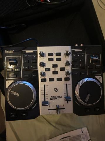 Hercules DJControl Instinct - DJ Controller beschikbaar voor biedingen
