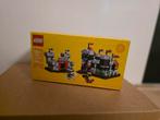 40775 LEGO Mini Knights Castle, Kinderen en Baby's, Speelgoed | Duplo en Lego, Ophalen of Verzenden, Nieuw