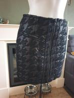 Anna mooie gewatteerde rok zwart 36 S Gratis Verzenden !, Kleding | Dames, Rokken, Zwart, Zo goed als nieuw, Knielengte, Maat 36 (S)
