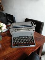 Underwood typemachine ijzer vintage authentiek, Diversen, Typemachines, Ophalen