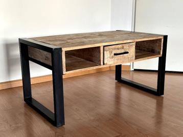 Coffee Table (Recycled wood + metal) - salontafel  beschikbaar voor biedingen