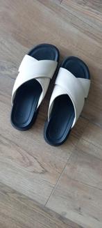 UGGS slippers maat 40, Ophalen of Verzenden, Zo goed als nieuw