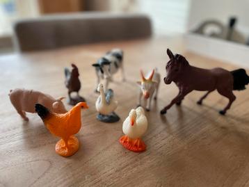 Speelgoed dieren beschikbaar voor biedingen