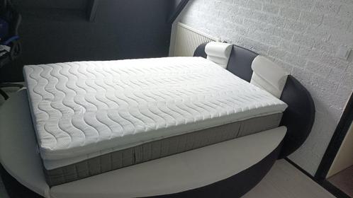 Nep leer Ledikant zwart/wit voor 140x200 bed, Huis en Inrichting, Slaapkamer | Bedden, Gebruikt, Tweepersoons, 140 cm, 200 cm