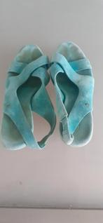 Ugg suede pump, Ophalen of Verzenden, Zo goed als nieuw