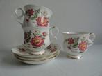 Royal Ascot Indian Rose, 3 kopjes plus schoteltjes, gaaf, Ophalen of Verzenden, Zo goed als nieuw, Porselein, Kop en/of schotel